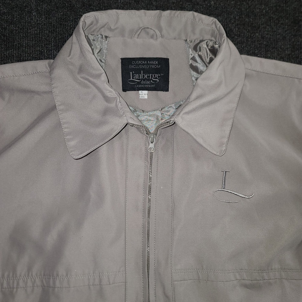 L'Auberge Casino Resort Men's XL Gray Windbreaker Jacket Full Zip Lined Casual C